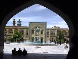 طلاب مدرسه بقیه الله قم در مدت ۶ سال حافظ کل قرآن کریم می‌شوند
