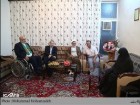 : گزارش تصویری: حضور لاریجانی در منزل شهیدان صادق‌زاده  