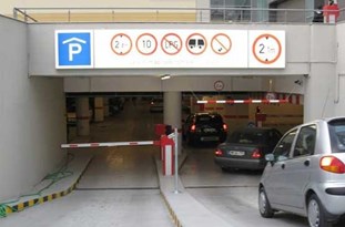 اجرای نخستین پروژه مشارکتی پارکینگ‌سازی در قم