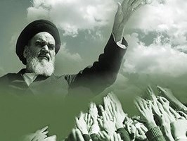 بهترین تبیین کننده اندیشه های امام راحل، شخص رهبر انقلاب است/ جداسازی جامعه از اندیشه امام(ره)، هدف دشمن در فتنه ۷۸ و ۸۸