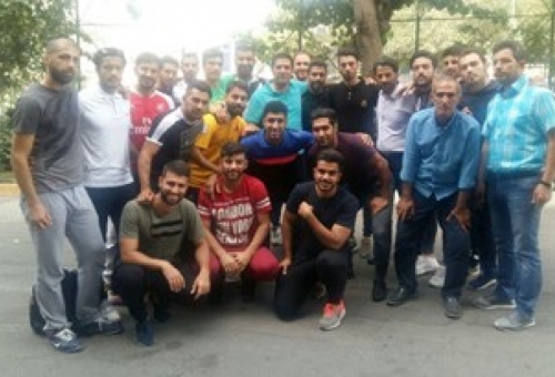 آبادگران قم از بازي در خانه منع شد / مصاف با شهرداري همدان در تهران
