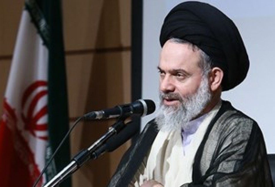 مطالبات مردم نباید فراموش شود / آمریکا انگیزه دینی و اقتدار ایران را نشانه گرفته‌ بود