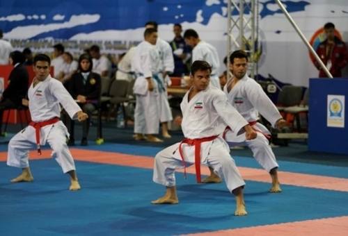 کاراته کاهای جوان قمی صاحب ۴ مدال رنگارنگ شدند