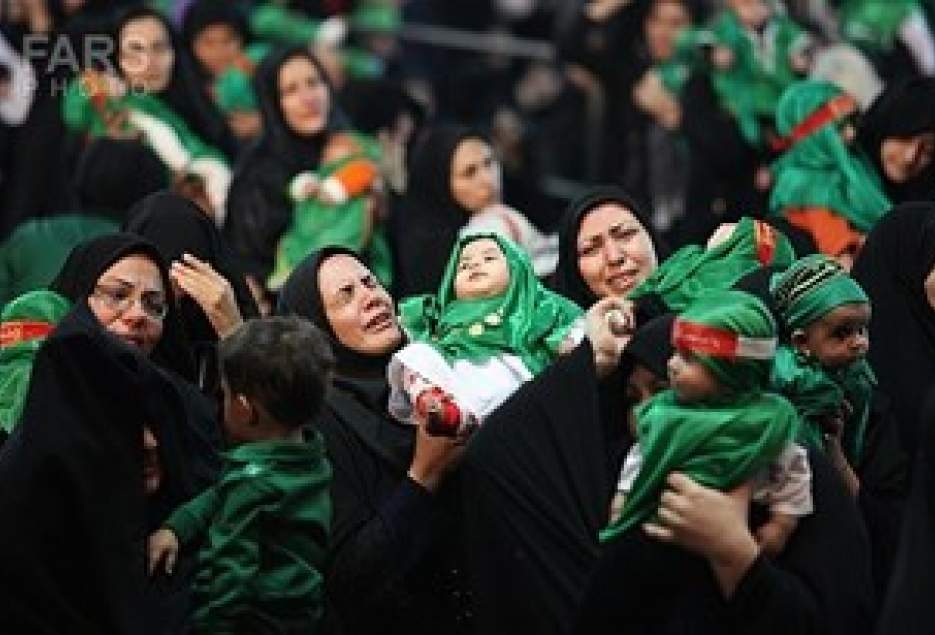 لالایی رباب گونه مادران برای شیرخوارگان حسینی