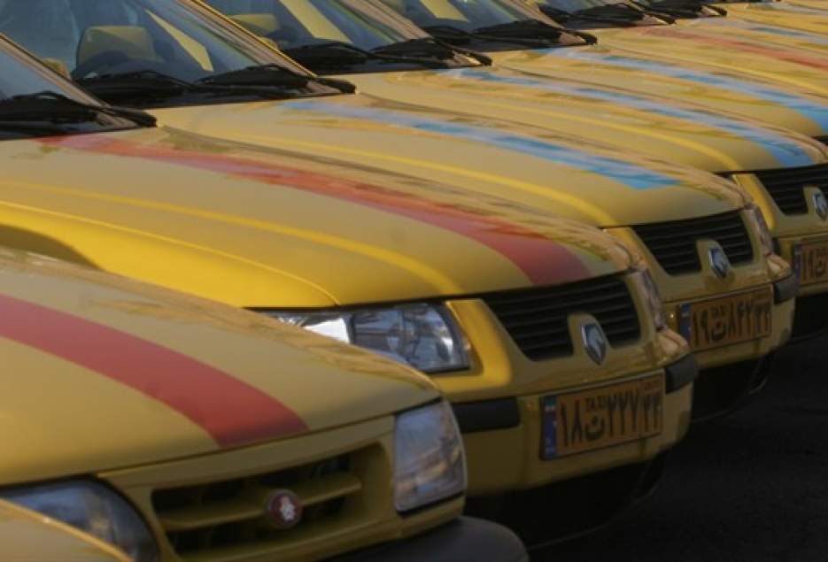 فعالیت ۱۵۰۰ تاکسی فرسوده در قم / تاکسی زائر راه اندازی می‌شود
