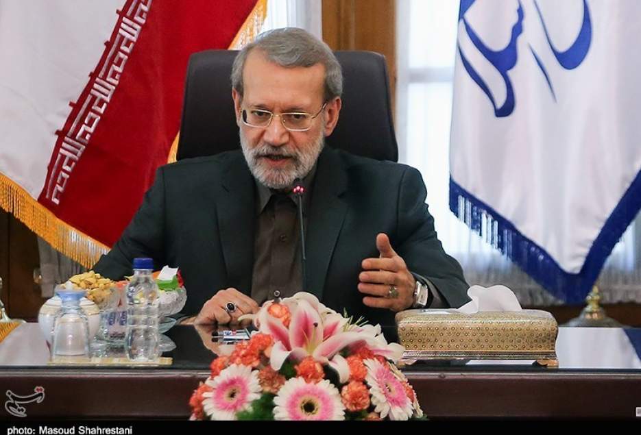 توضیحات لاریجانی برای شکست توطئه نفتی آمریکا علیه ایران