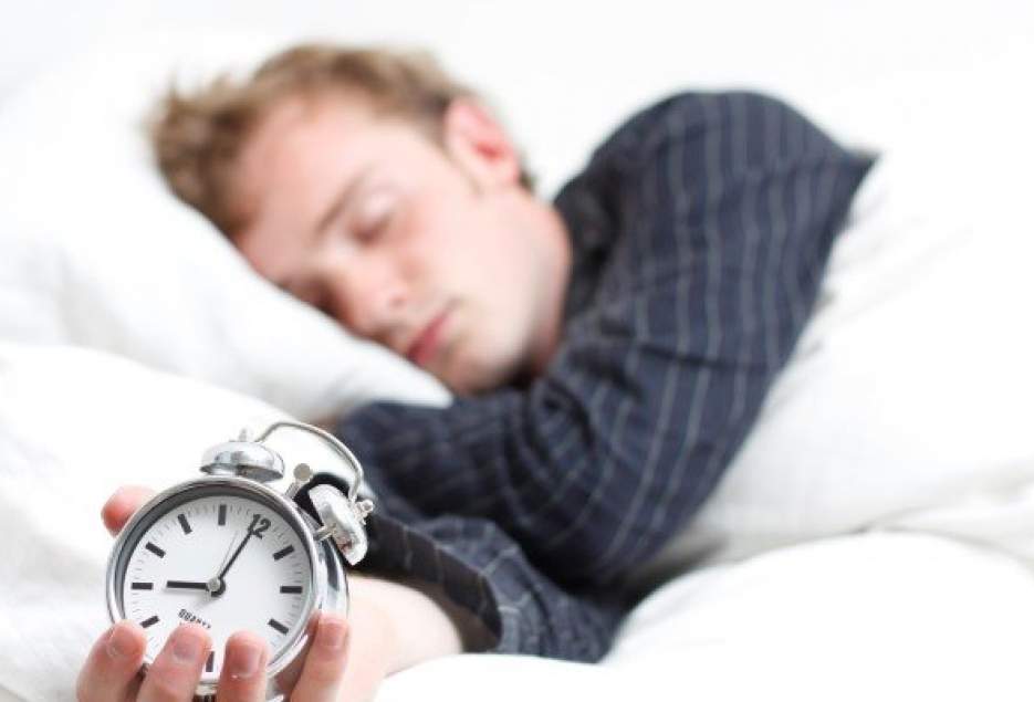 خواب کمتر از ۷ ساعت ریسک بیماری قلبی را به همراه دارد