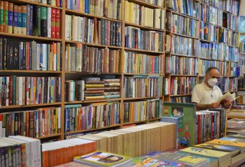 کتابفروشی‌های قم ۱۷ میلیارد ریال در طرح بهارانه کتاب فروختند