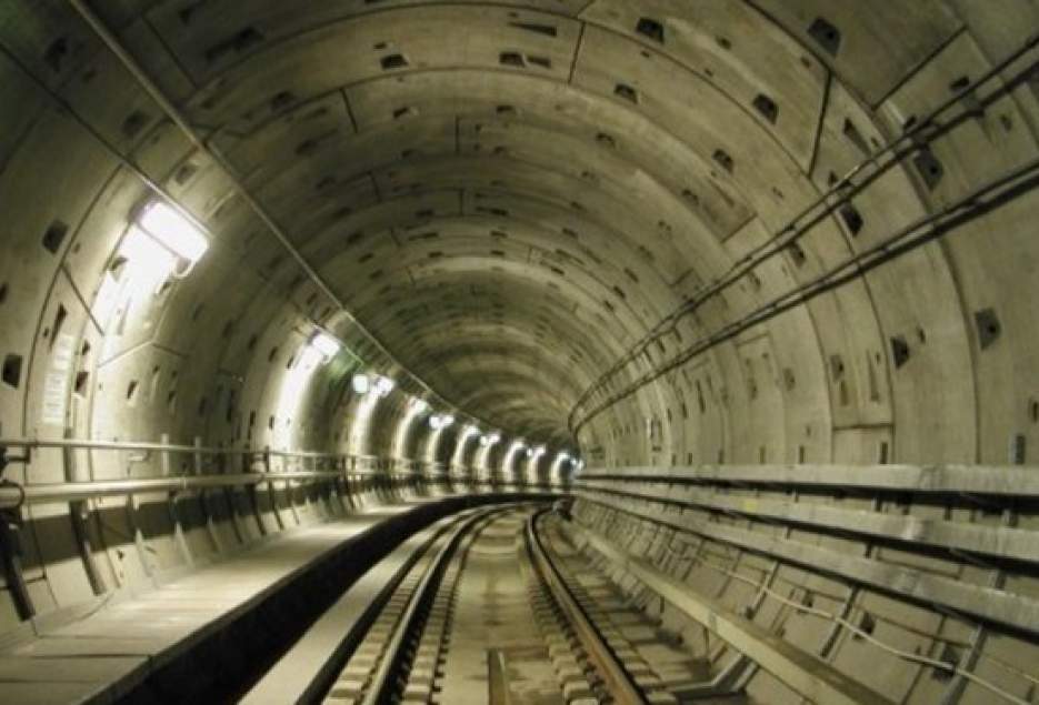 پروژه مترو قم منتظر تأمین ناوگان برای تست گرم است