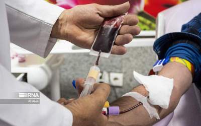 مدیرکل انتقال خون قم:اهدای فرآورده‌های خونی از قم به شبکه ملی خون کشور ۱۷ درصد افزایش یافت.
