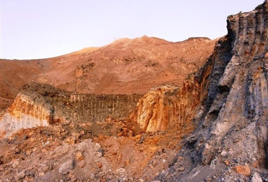 استخراج از معادن طلا، مس و آهن قم به‌زودی آغاز می‌شود