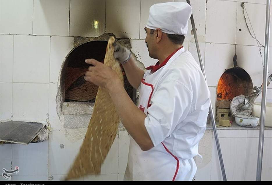 نانوایی‌های قم با مشکلات شدید اقتصادی دست و پنجه نرم می کنند