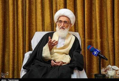 آیت‌الله نوری همدانی: مسئولان عامل شهادت امام‌ جمعه کازرون را به‌سزای اعمالش برسانند