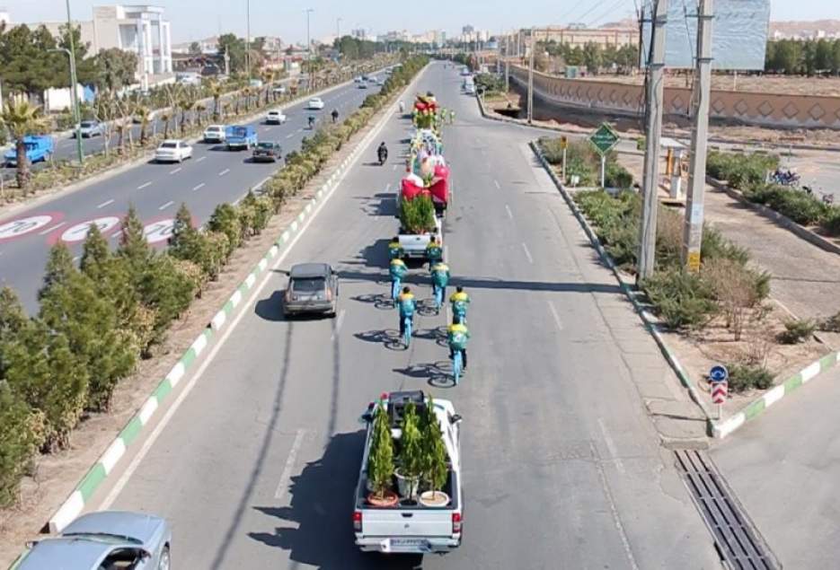 Flower & bicycle caravan in Qom on occasion of Arbor Week