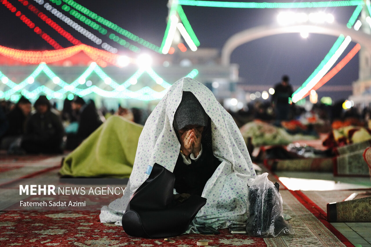 شب نیمه شعبان در مسجد جمکران